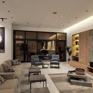 احجز هنا